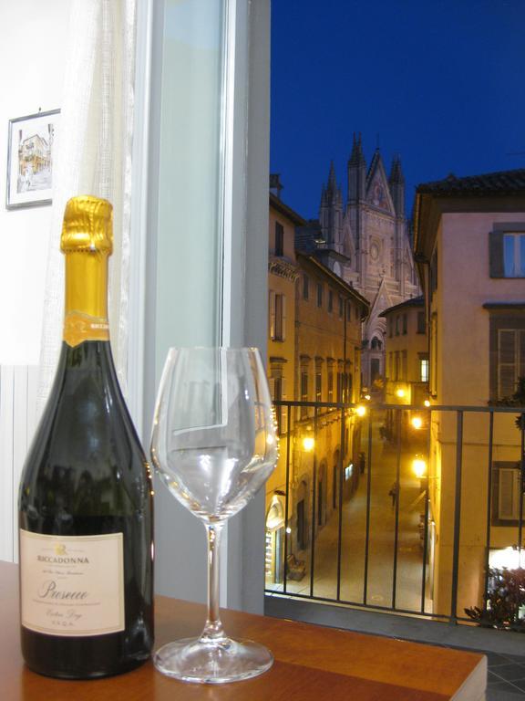 Il Terrazzino Sul Duomo Apartment Орвието Стая снимка